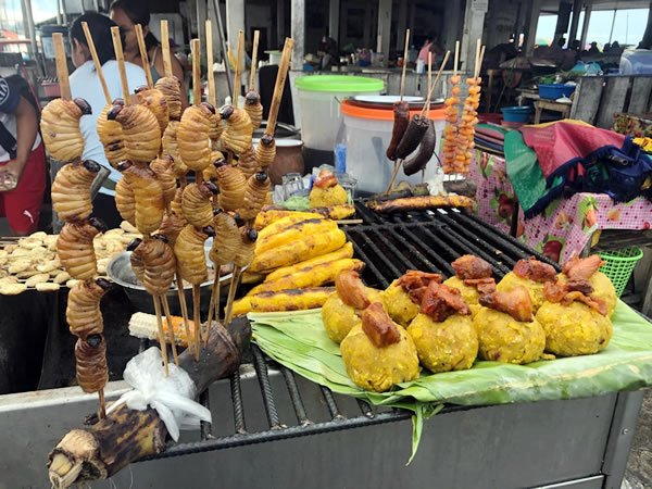 09:30 am Hotel Pickup and Transfer to Bellavista Nanay Port